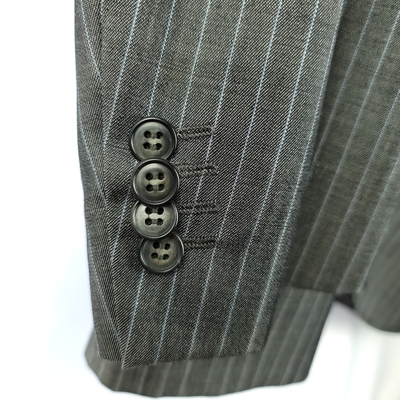 Guy Laroche Paris Two Piece Suit Chalk Stripe Wool Blend - Picture 5 of 12